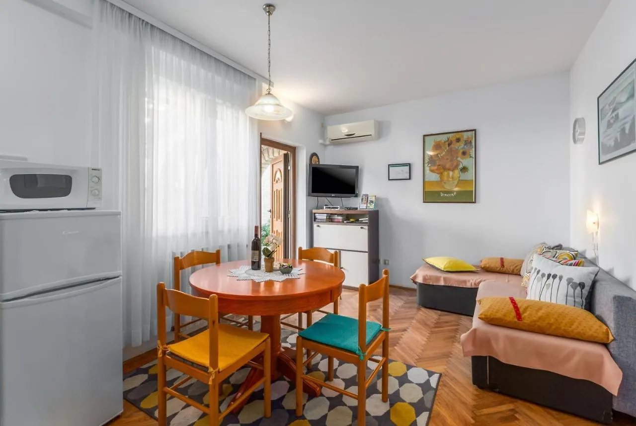 Apartments With A Parking Space Porec - 2216