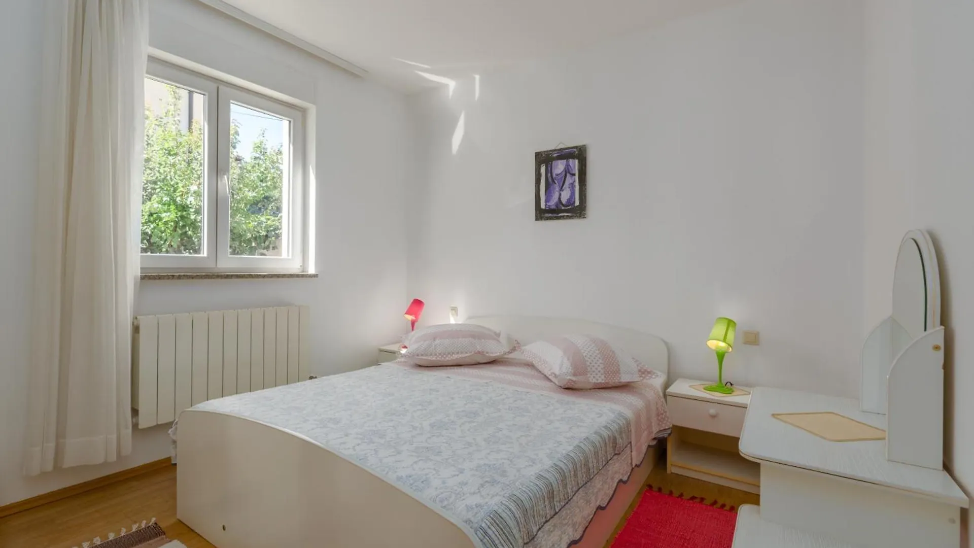Apartments With A Parking Space Porec - 2216 Croatie